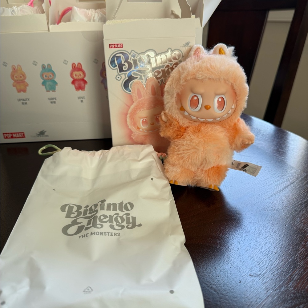Labubu Big into Energy in Happiness